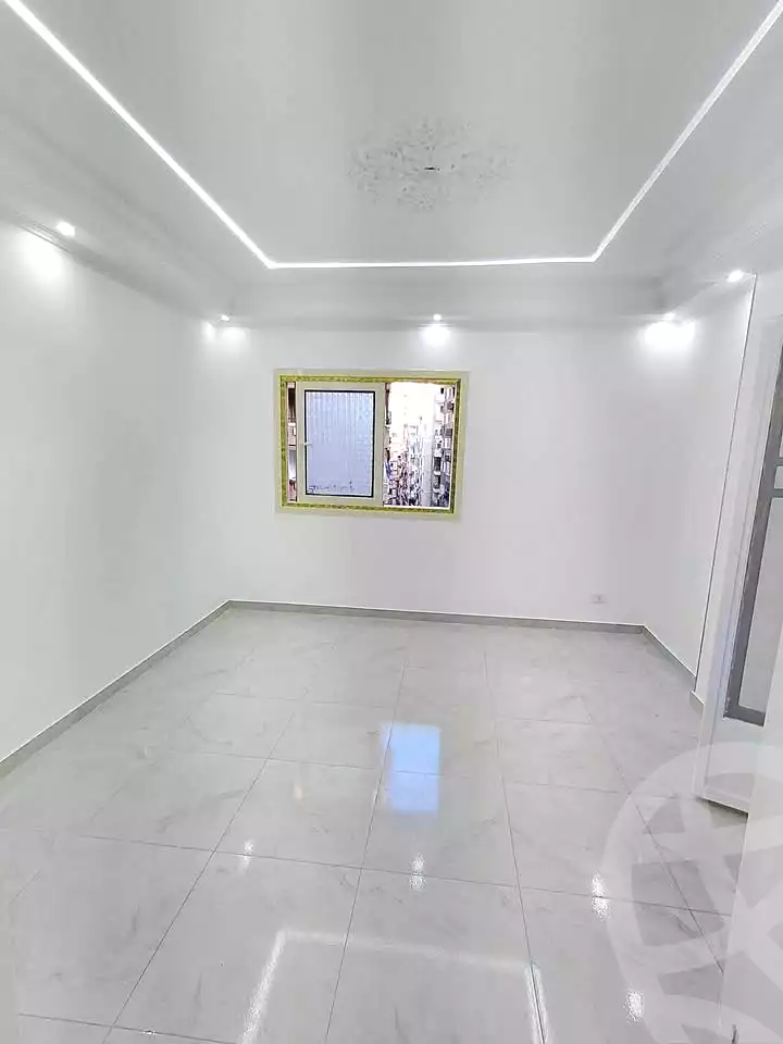 https://aqarmap.com.eg/ar/listing/7308890-for-sale-alexandria-sydy-bshr-sydy-bshr-bhry-gamal-abd-el-nasir-st