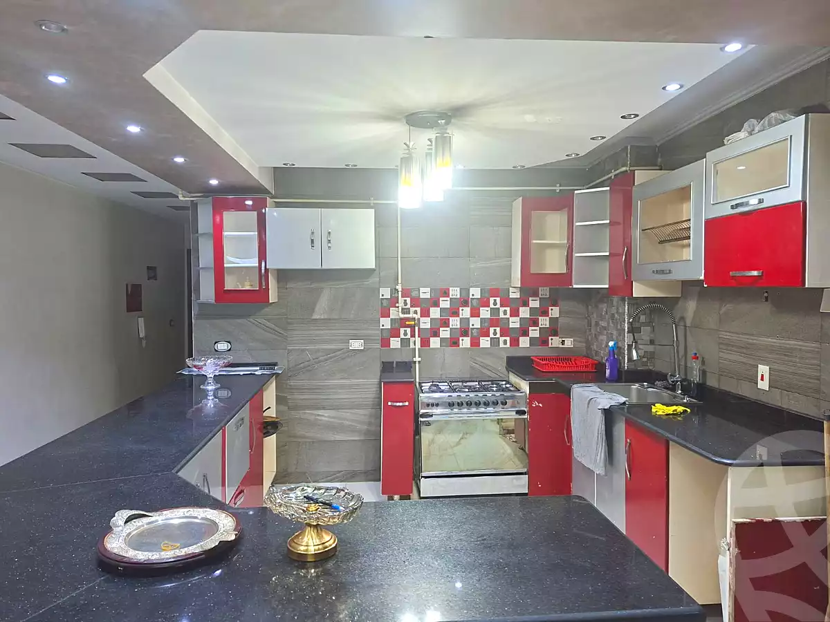 https://aqarmap.com.eg/ar/listing/7308972-for-sale-cairo-helwan-helwan-el-sharkeya-khesro-basha-st