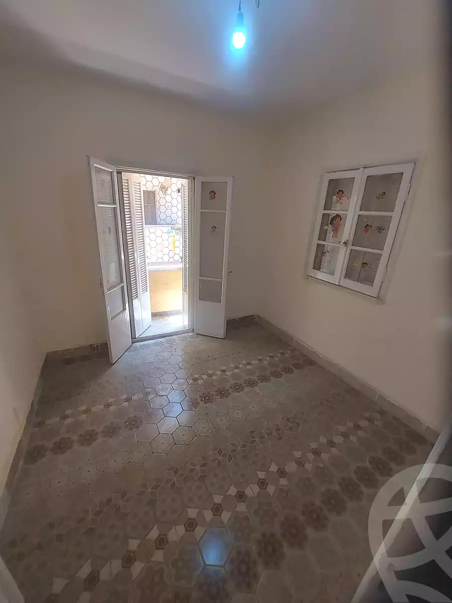 https://aqarmap.com.eg/en/listing/7309407-for-sale-cairo-helwan-helwan-el-sharkeya-ismael-kamel-st