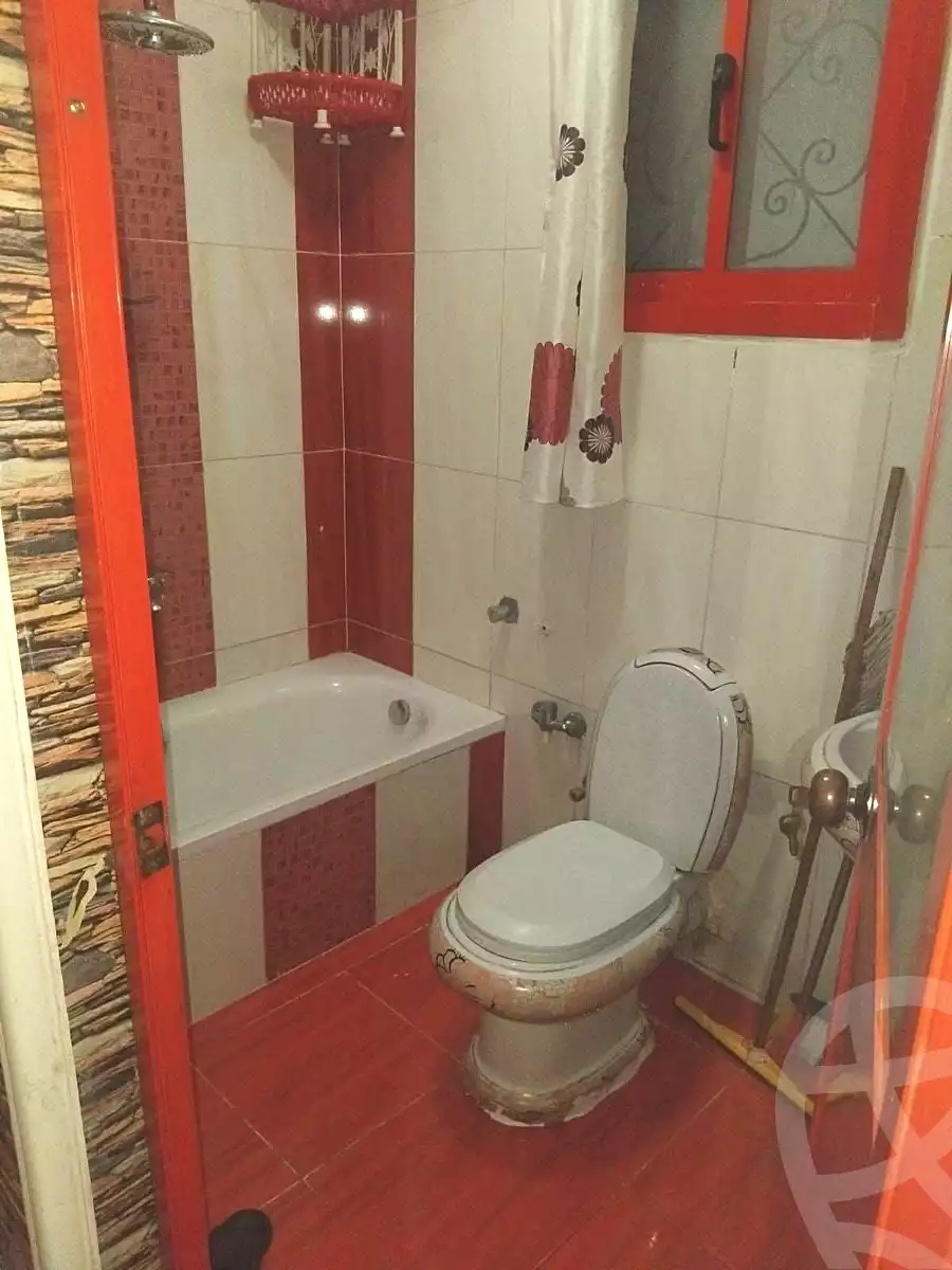 https://aqarmap.com.eg/ar/listing/7310114-for-sale-alexandria-al-agamy-lbytsh-shahr-al-assal-st