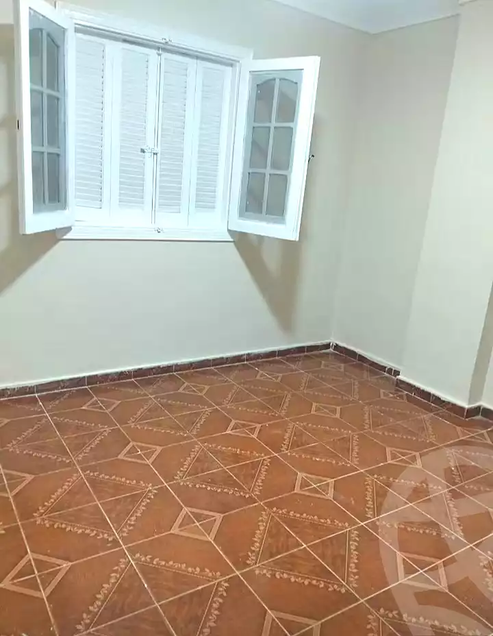 https://aqarmap.com.eg/ar/listing/7310154-for-sale-alexandria-al-agamy-el-hanouvel-el-kholafaa-el-rashdeen-st