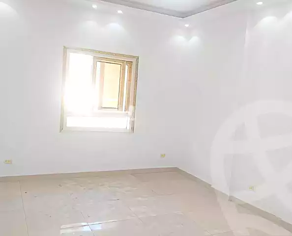 https://aqarmap.com.eg/ar/listing/7310219-for-sale-alexandria-moharram-bey