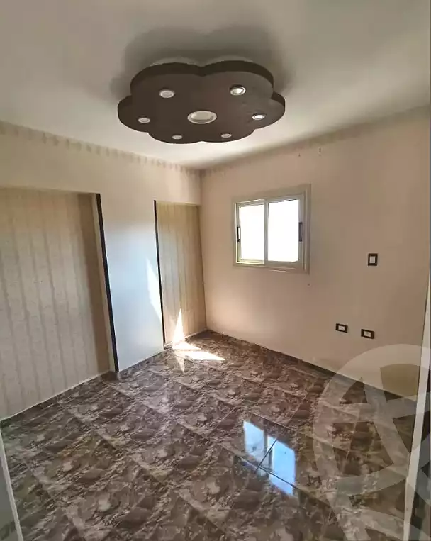 https://aqarmap.com.eg/ar/listing/7310324-for-sale-alexandria-al-agamy-bw-ywsf