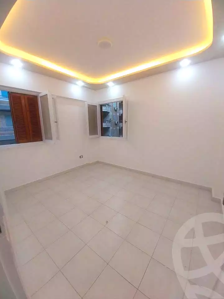https://aqarmap.com.eg/ar/listing/7310339-for-sale-alexandria-al-agamy-shataa-el-nakheel