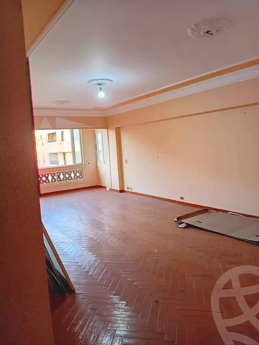 https://aqarmap.com.eg/ar/listing/7310360-for-rent-alexandria-smouha