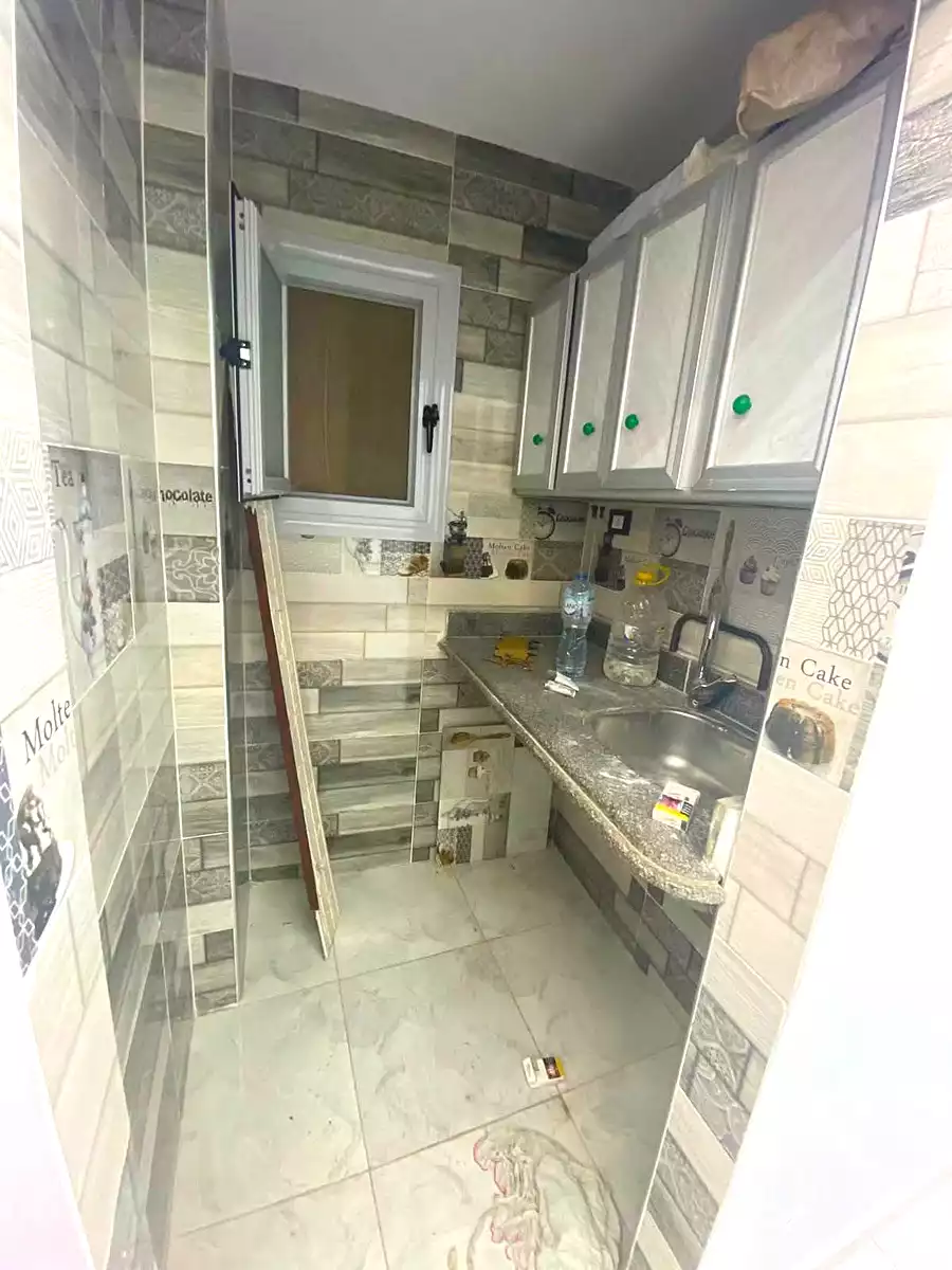 https://aqarmap.com.eg/ar/listing/7310533-for-sale-alexandria-bahray-el-anfoshy-sidi-abou-el-abbas-st