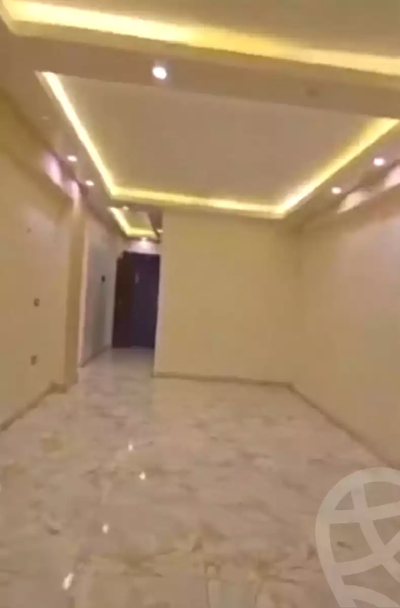 https://aqarmap.com.eg/ar/listing/7305127-for-sale-cairo-el-haram-el-maryotya-el-seesy-canal-st