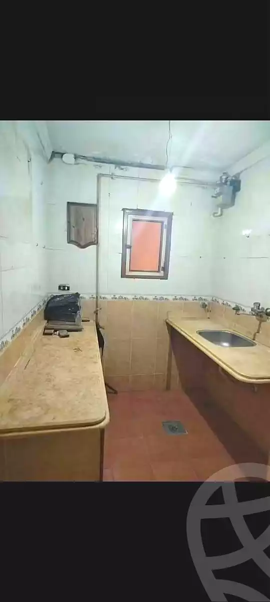 https://aqarmap.com.eg/ar/listing/7310872-for-sale-alexandria-al-agamy-bw-ywsf