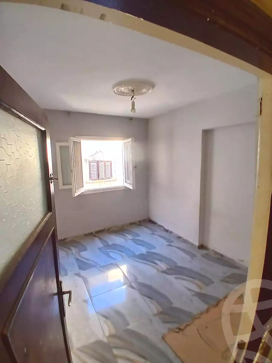 https://aqarmap.com.eg/ar/listing/7310872-for-sale-alexandria-al-agamy-bw-ywsf