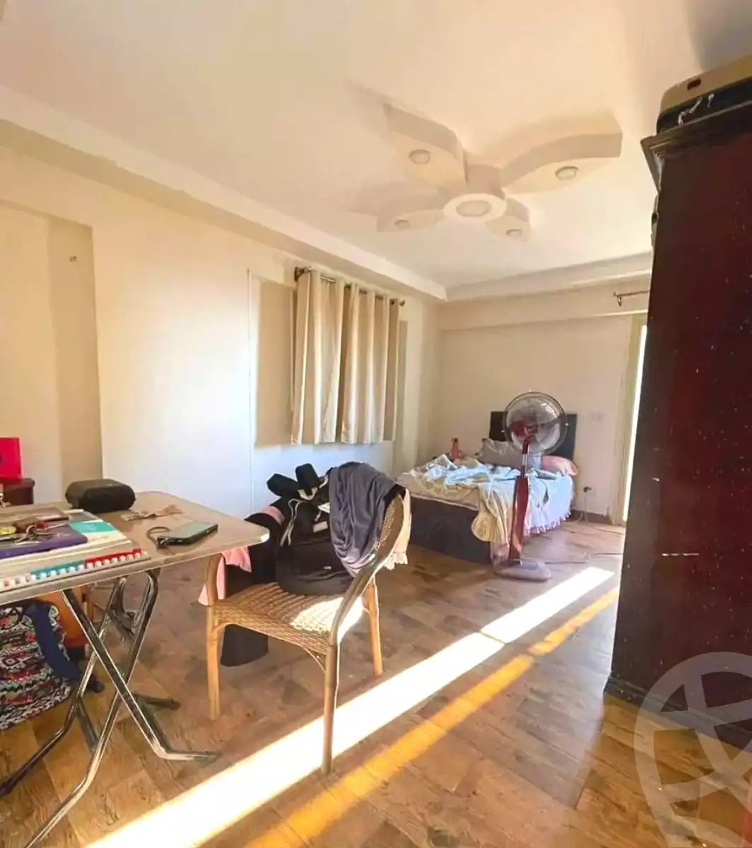 https://aqarmap.com.eg/ar/listing/7310894-for-sale-alexandria-camp-cesar-el-gaish-rd