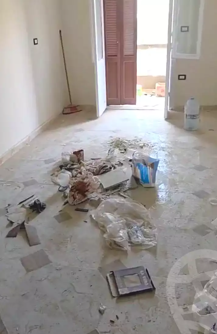https://aqarmap.com.eg/ar/listing/7310973-for-sale-alexandria-al-agamy-el-hanouvel-al-asdakaa-st