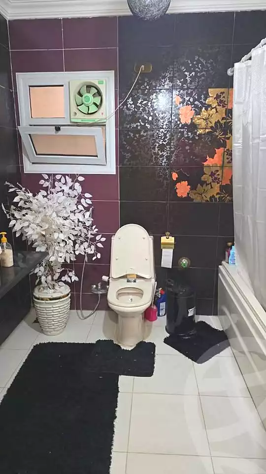 https://aqarmap.com.eg/en/listing/7311549-for-sale-cairo-hadayek-el-ahram