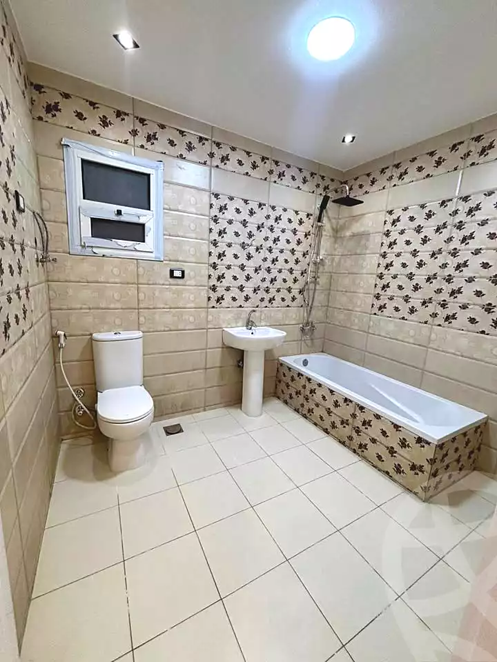 https://aqarmap.com.eg/ar/listing/7311583-for-sale-alexandria-sydy-bshr-sydy-bshr-bhry-khalil-hamada-st