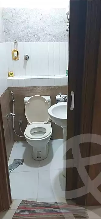https://aqarmap.com.eg/en/listing/7311873-for-sale-cairo-el-haram-shareaa-khatem-el-morsalen
