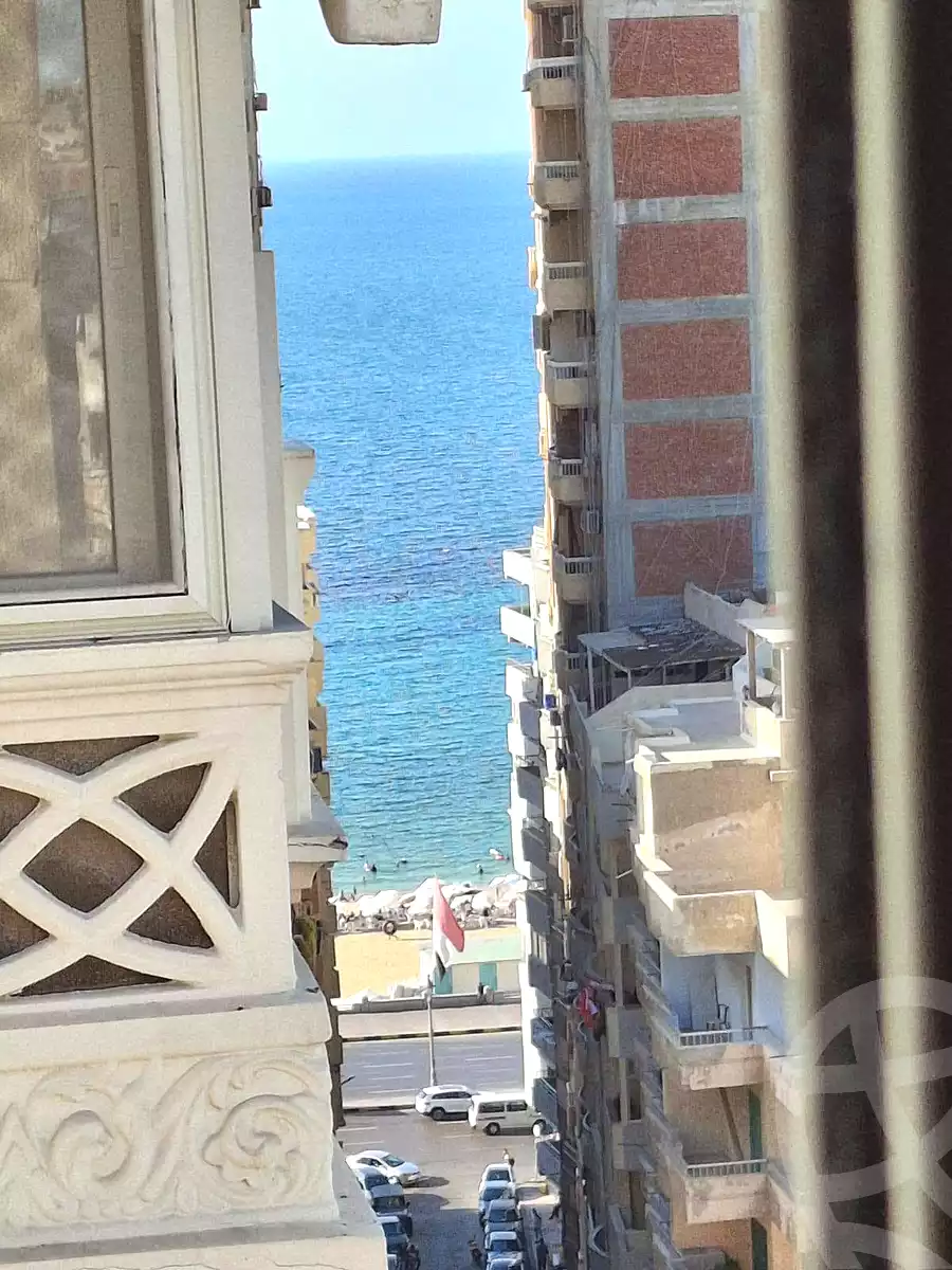 https://aqarmap.com.eg/en/listing/7311985-for-sale-alexandria-el-asafra-hasan-kamel-st