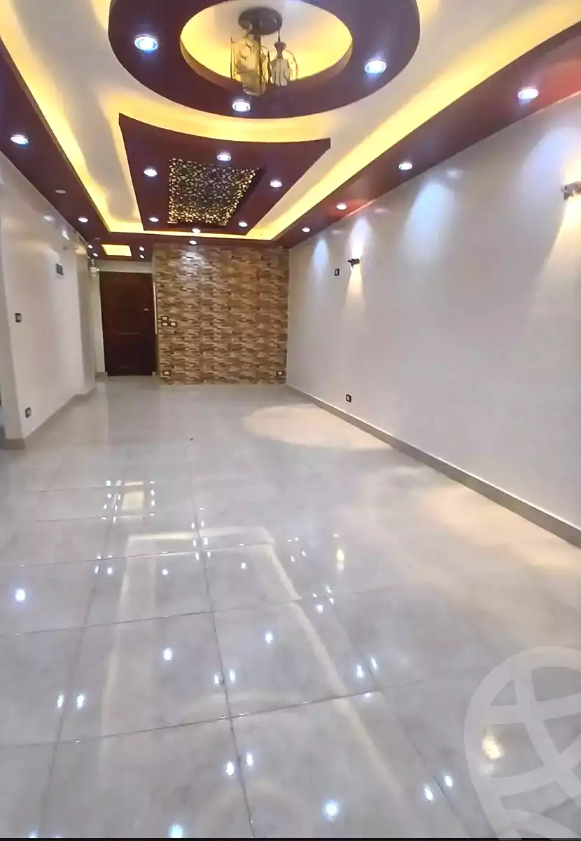 https://aqarmap.com.eg/ar/listing/7312032-for-rent-alexandria-al-agamy-lbytsh-el-hanafeya-st
