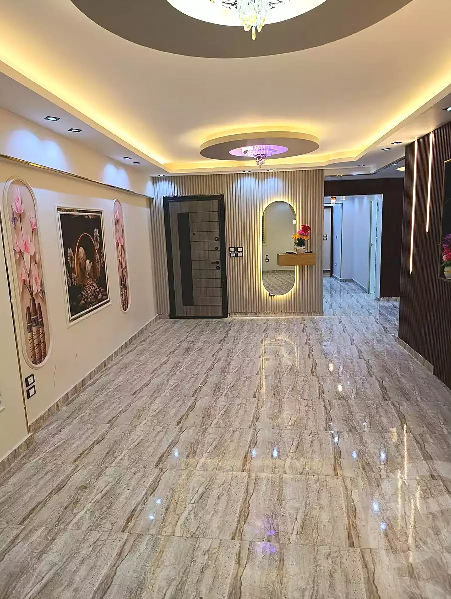 https://aqarmap.com.eg/ar/listing/7312229-for-sale-cairo-elnozha-Streettt-27