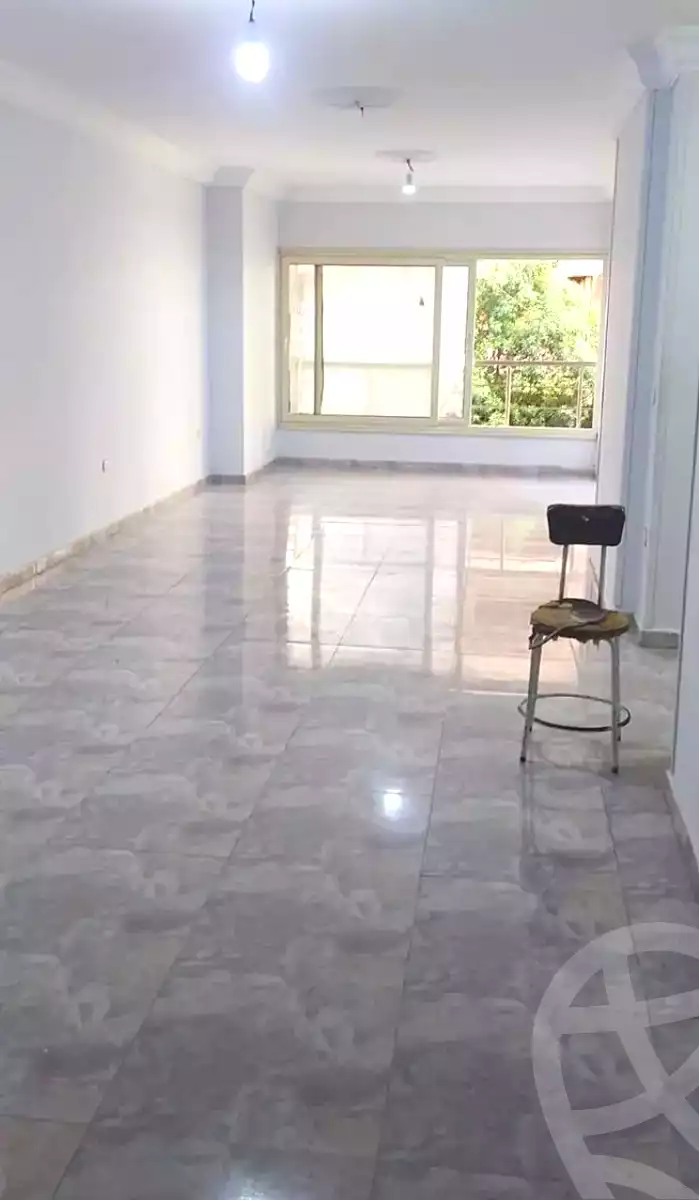 https://aqarmap.com.eg/ar/listing/7312236-for-rent-alexandria-ganaklis