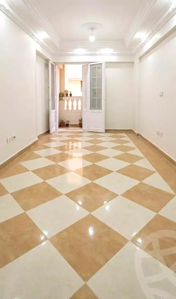 https://aqarmap.com.eg/ar/listing/7312256-for-sale-alexandria-sydy-bshr-sydy-bshr-bhry-ali-hipa-st