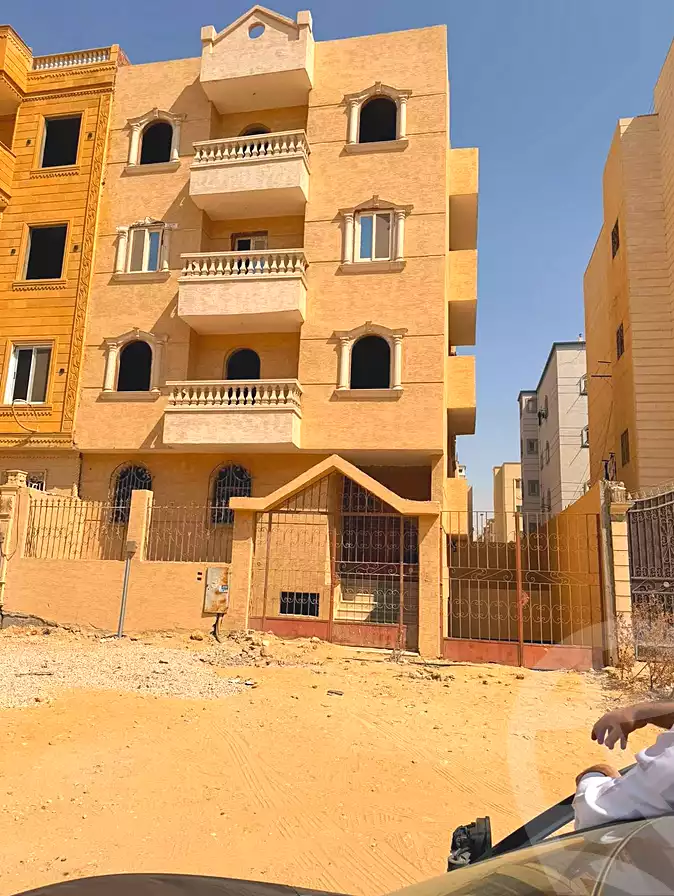 https://aqarmap.com.eg/en/listing/7312359-for-sale-cairo-badr-city-hai-el-banafsg-sixth-neighborhood-neighborhood-1