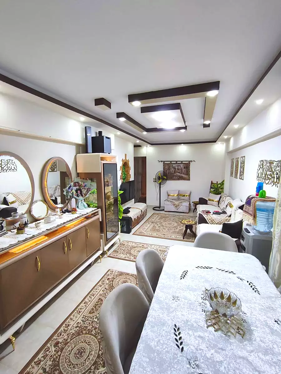 https://aqarmap.com.eg/ar/listing/7312487-for-sale-alexandria-al-agamy-el-kilo-21