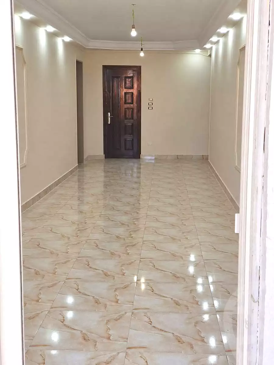 https://aqarmap.com.eg/en/listing/7312614-for-sale-alexandria-el-asafra-hasan-kamel-st