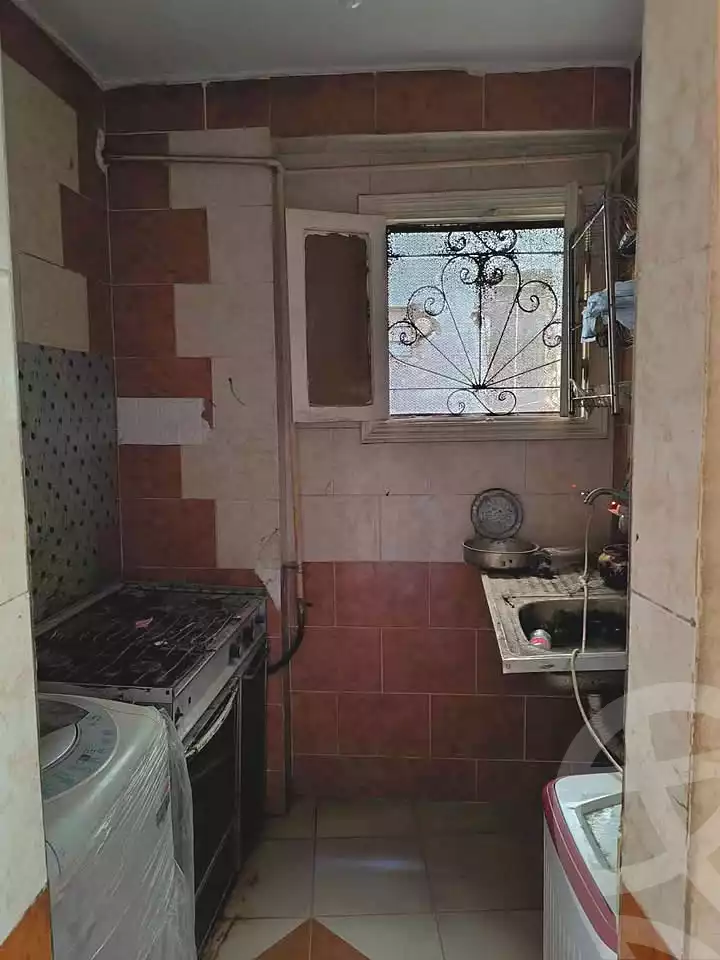 https://aqarmap.com.eg/en/listing/7312682-for-sale-alexandria-bakoos