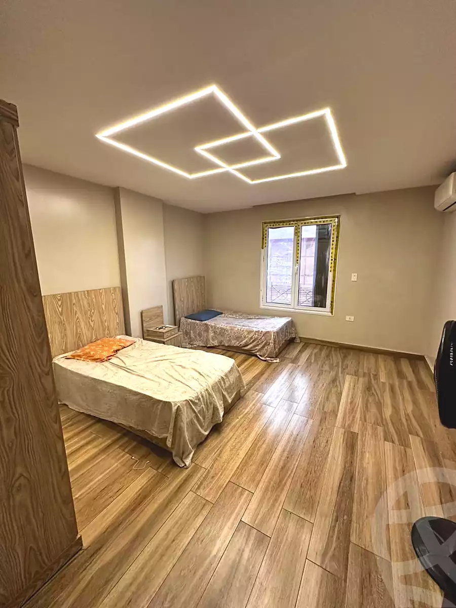 https://aqarmap.com.eg/ar/listing/7312683-for-sale-cairo-el-haram-el-lebeny-soltan-khattab-st