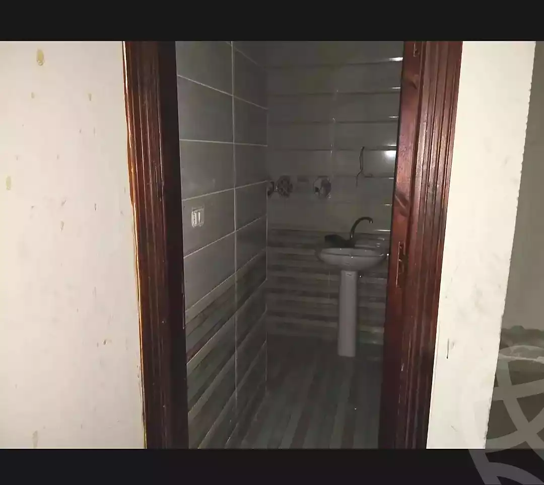 https://aqarmap.com.eg/ar/listing/7312805-for-sale-alexandria-sydy-bshr-sydy-bshr-bhry-shr-khld-bn-lwlyd