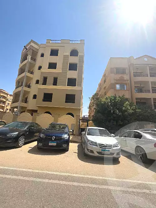 https://aqarmap.com.eg/ar/listing/7312951-for-sale-cairo-new-cairo-el-narges-el-narges-omarat-street-79