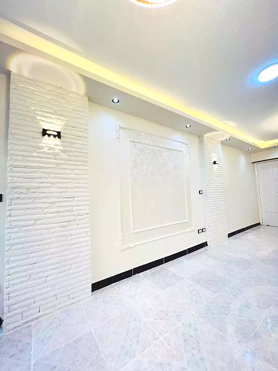 https://aqarmap.com.eg/ar/listing/7313070-for-sale-alexandria-al-agamy-shataa-el-nakheel