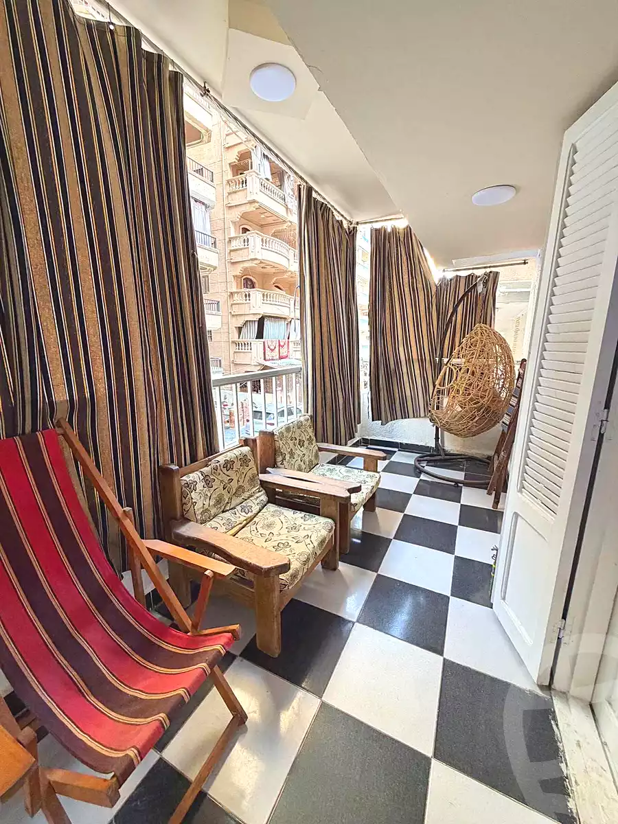 https://aqarmap.com.eg/ar/listing/7313199-for-sale-alexandria-al-agamy-shataa-el-nakheel