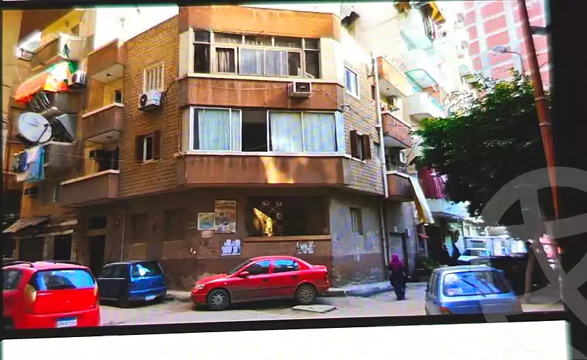 https://aqarmap.com.eg/en/listing/7313253-for-sale-alexandria-ganaklis