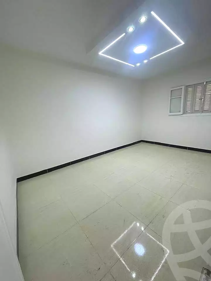 https://aqarmap.com.eg/en/listing/7313322-for-sale-alexandria-el-asafra-shr-45