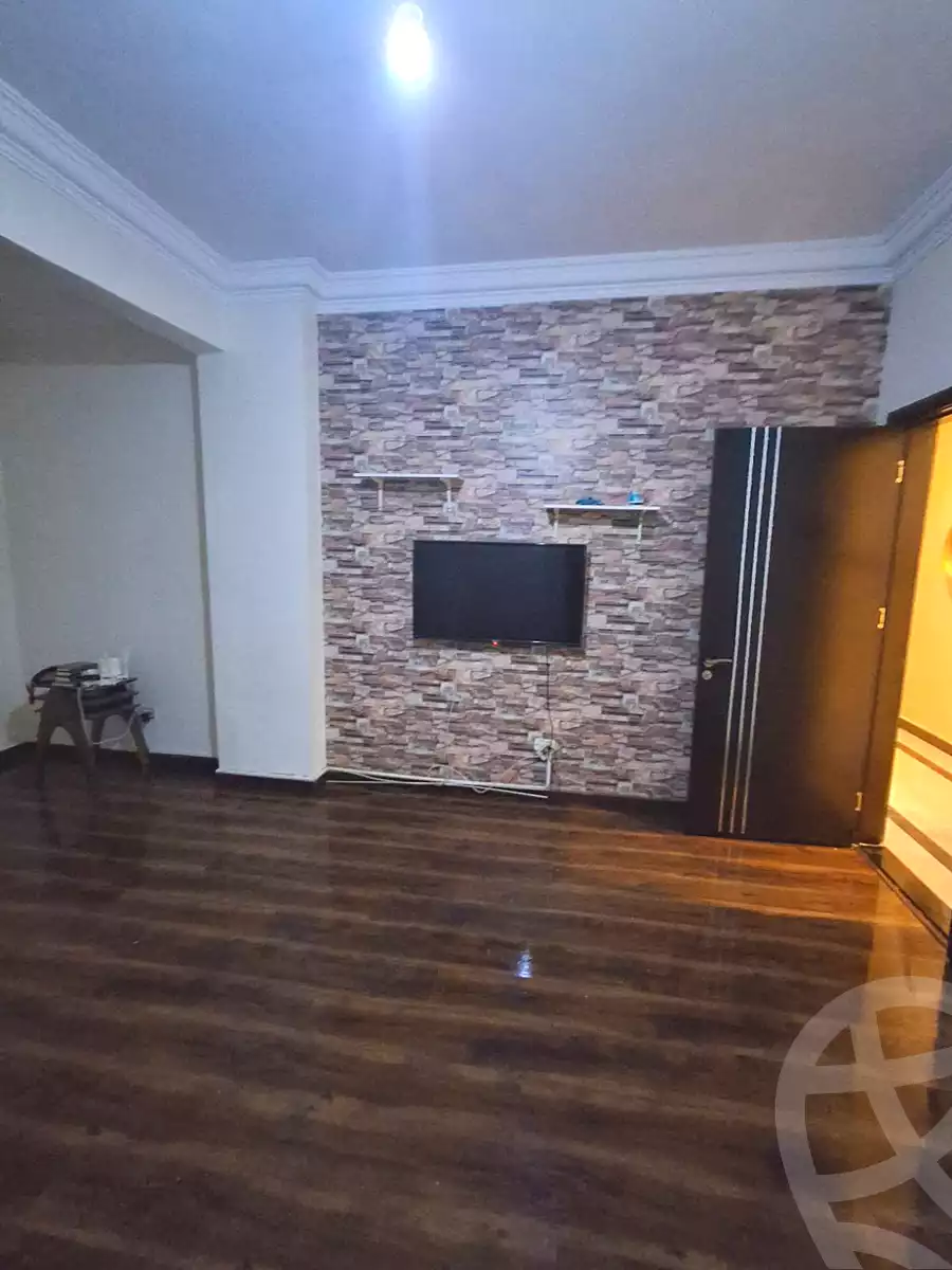 https://aqarmap.com.eg/en/listing/7313390-for-sale-cairo-new-cairo-gharb-arabila-doctor-hani-maher-st