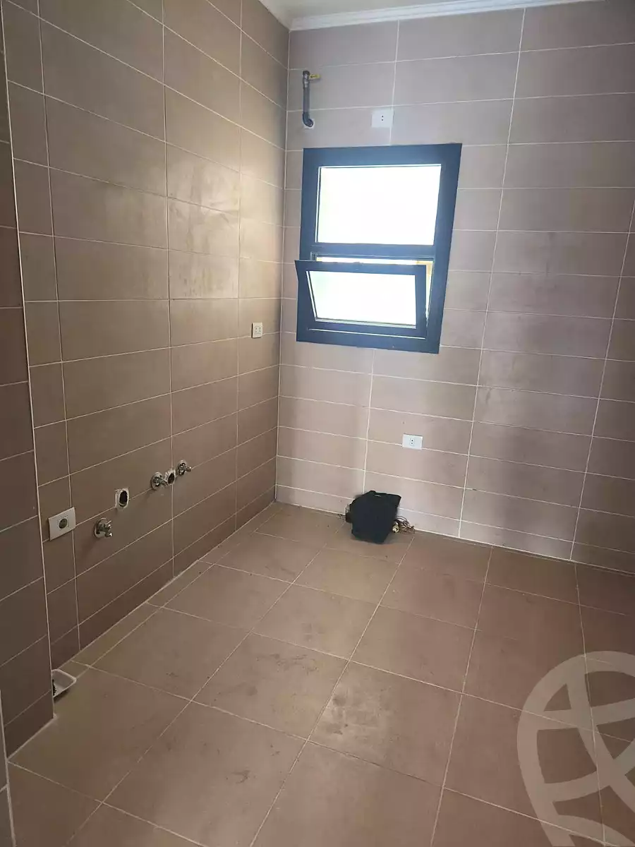https://aqarmap.com.eg/ar/listing/7313483-for-sale-cairo-el-sheikh-zayed-city-compounds-dh-drys