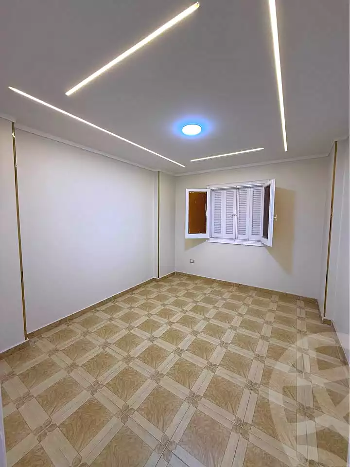 https://aqarmap.com.eg/ar/listing/7314130-for-sale-alexandria-sydy-bshr-sydy-bshr-bhry-shr-mhmwd-l-yswy