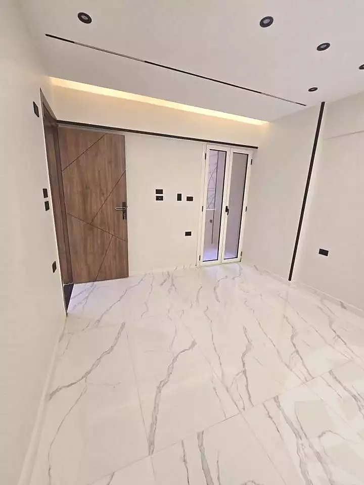 https://aqarmap.com.eg/en/listing/7314133-for-sale-alexandria-al-agamy-bw-ywsf