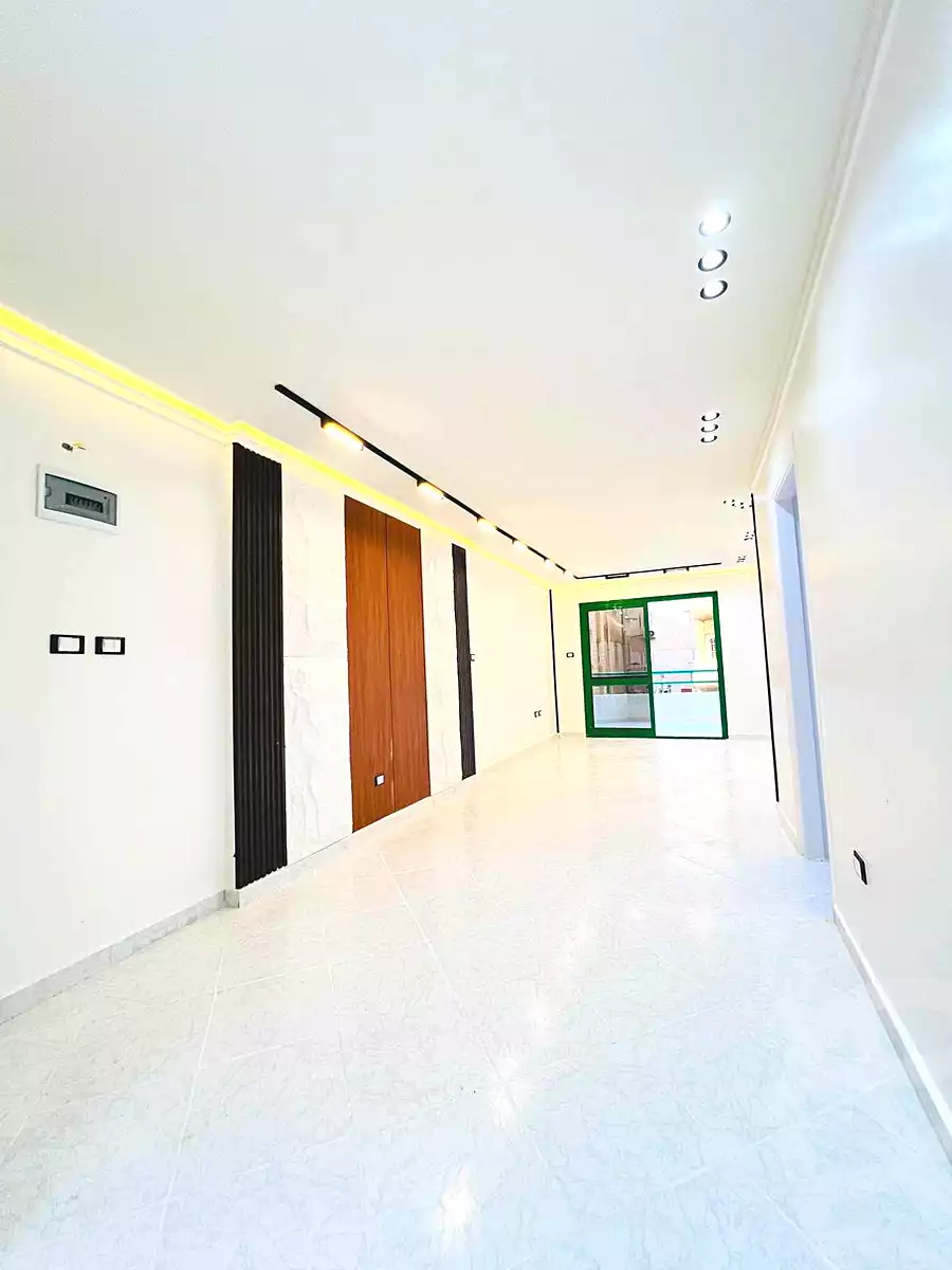 https://aqarmap.com.eg/ar/listing/7314184-for-sale-alexandria-al-agamy-shataa-el-nakheel