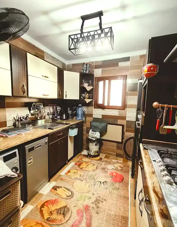 https://aqarmap.com.eg/ar/listing/7314291-for-sale-alexandria-al-agamy-lbytsh-el-reyad-st