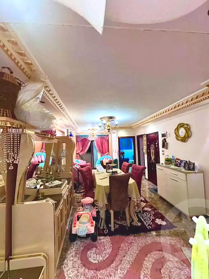https://aqarmap.com.eg/ar/listing/7314840-for-sale-alexandria-el-asafra-shr-45