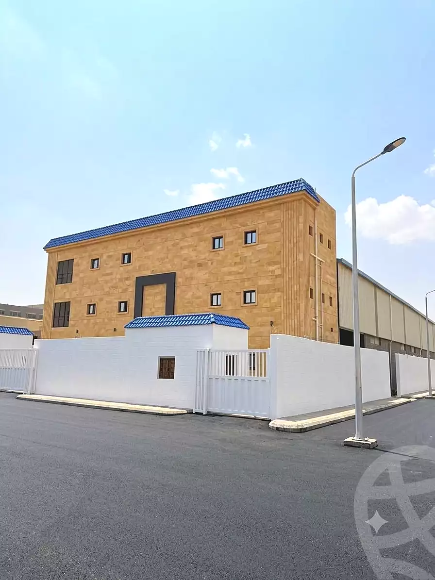 https://aqarmap.com.eg/en/listing/7315035-for-sale-sharqia-10th-of-ramadan-industrial-area-manteqat-al-6-million-manteqat-al-6-million-3rd-industrial-zone