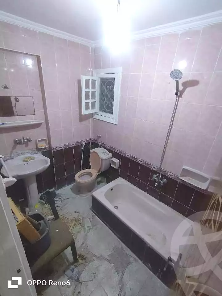 https://aqarmap.com.eg/en/listing/7315361-for-sale-alexandria-el-mandara-moritania-st