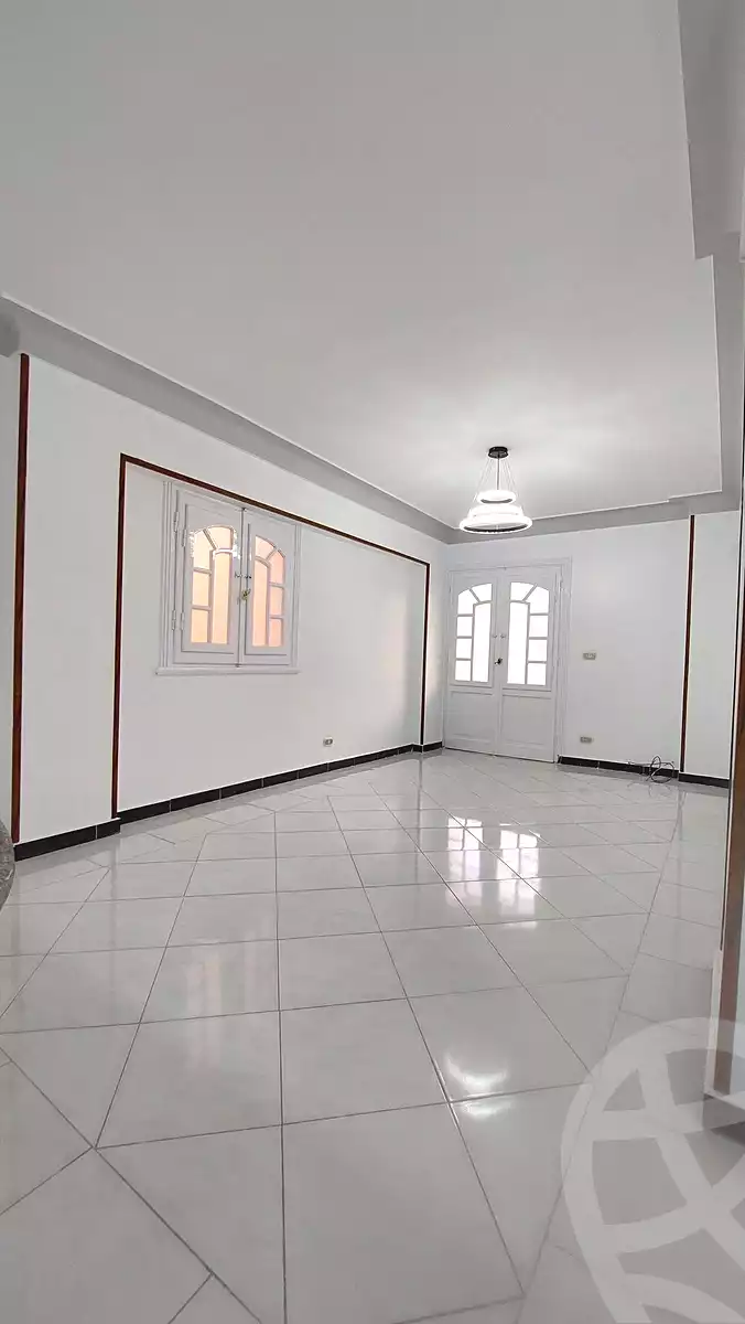 https://aqarmap.com.eg/ar/listing/7315645-for-sale-alexandria-al-agamy-shataa-el-nakheel