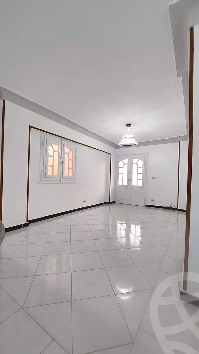 https://aqarmap.com.eg/ar/listing/7315645-for-sale-alexandria-al-agamy-shataa-el-nakheel