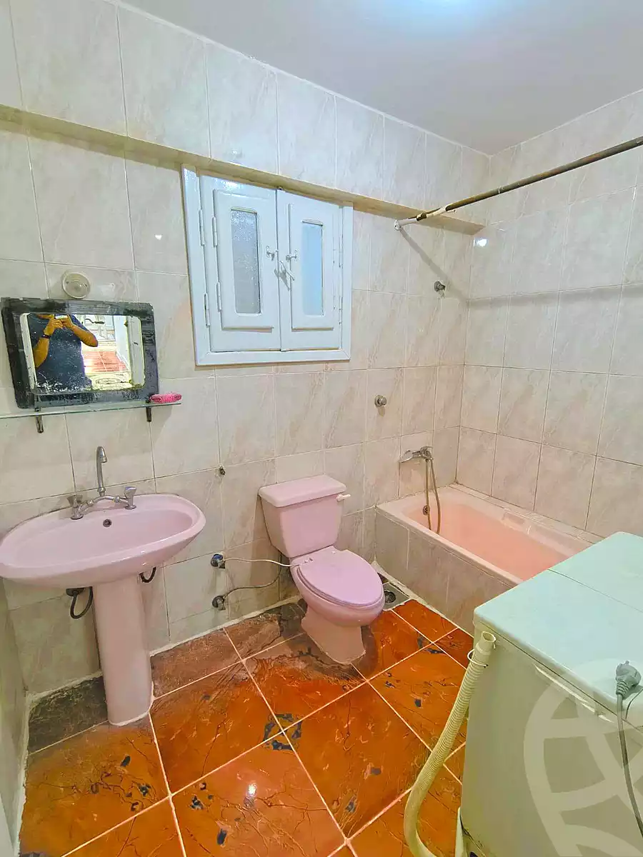 https://aqarmap.com.eg/ar/listing/7315775-for-sale-alexandria-al-agamy-shataa-el-nakheel