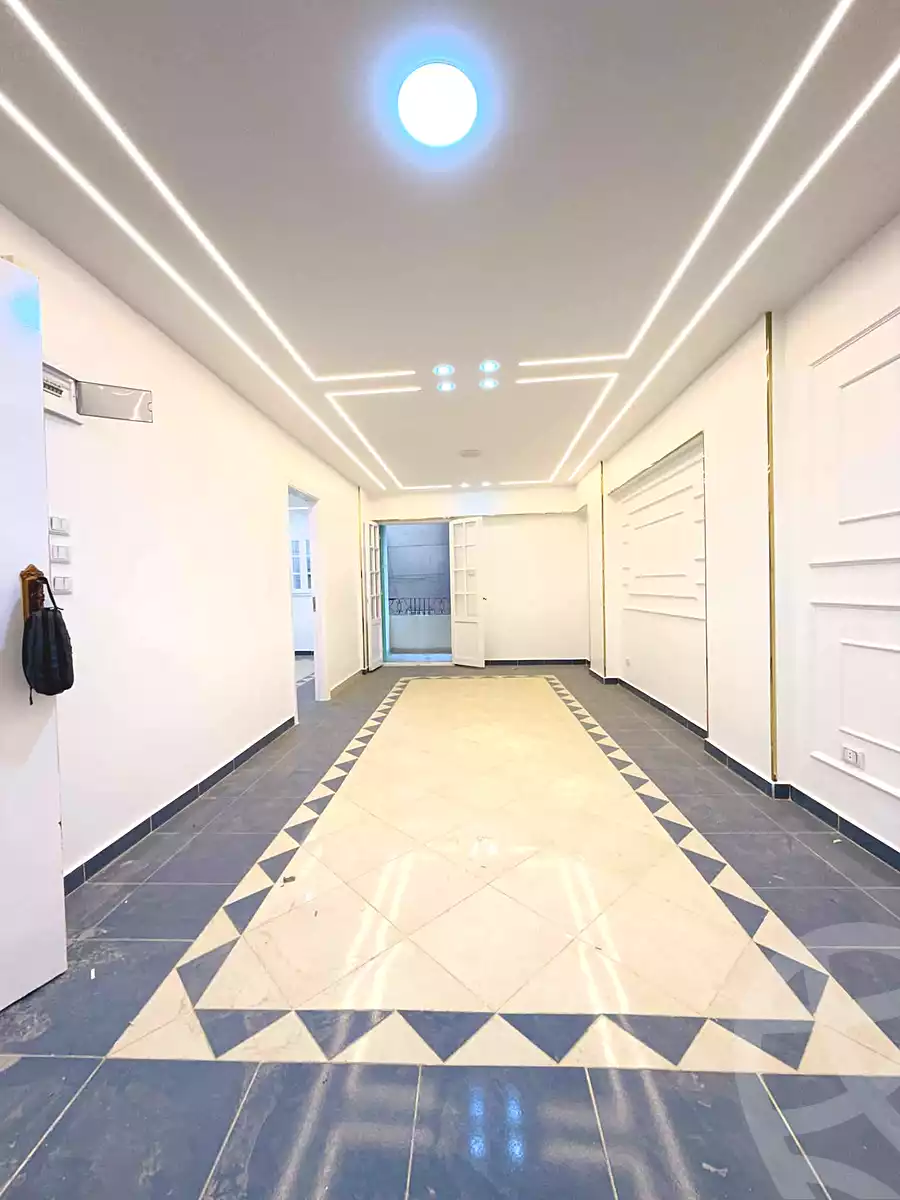 https://aqarmap.com.eg/ar/listing/7315848-for-sale-alexandria-sydy-bshr-sydy-bshr-bhry-shr-khld-bn-lwlyd