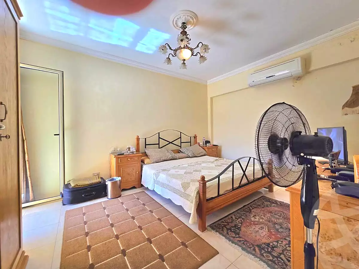 https://aqarmap.com.eg/en/listing/7315888-for-sale-alexandria-el-montazah