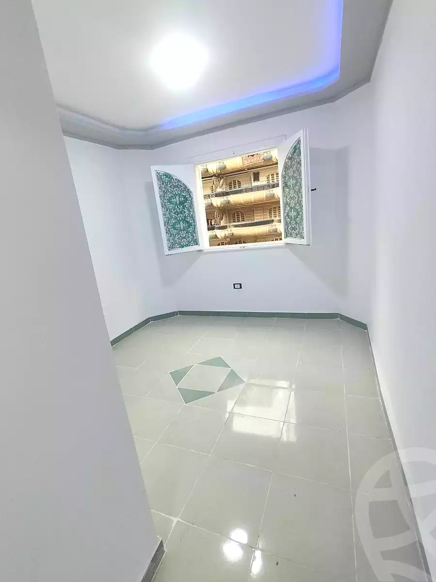 https://aqarmap.com.eg/ar/listing/7316104-for-sale-alexandria-al-agamy-shataa-el-nakheel
