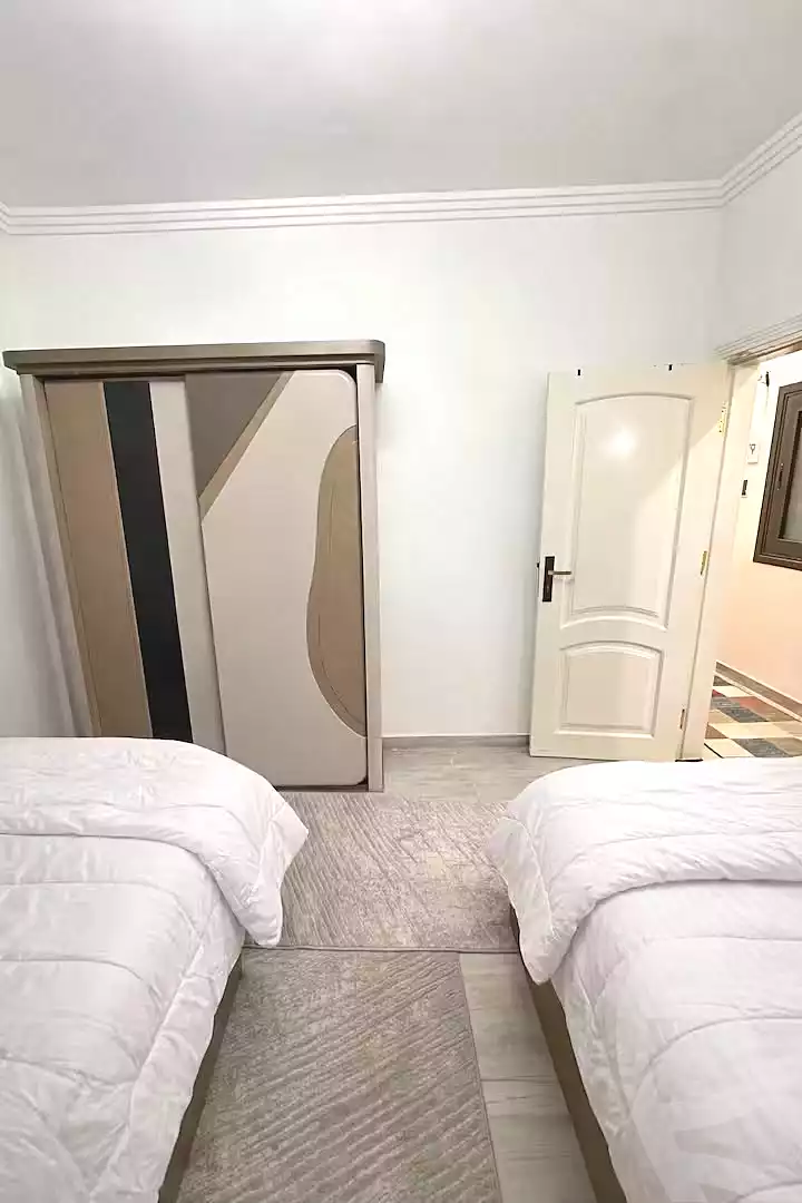 https://aqarmap.com.eg/ar/listing/7316214-for-rent-cairo-6th-of-october-hadaeq-october-compounds-el-fardoos-city